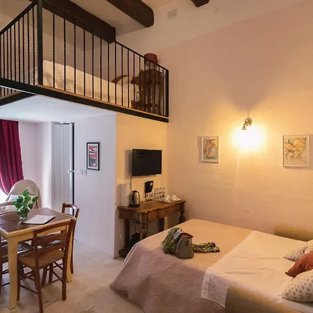 Casa Ricca