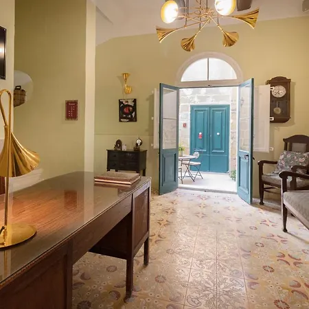 Casa Ricca 3*