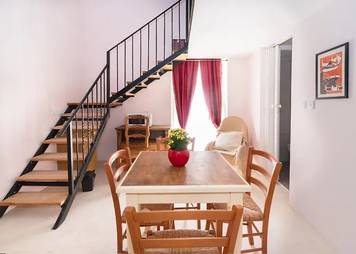 Casa Ricca Bed & Breakfast 4*