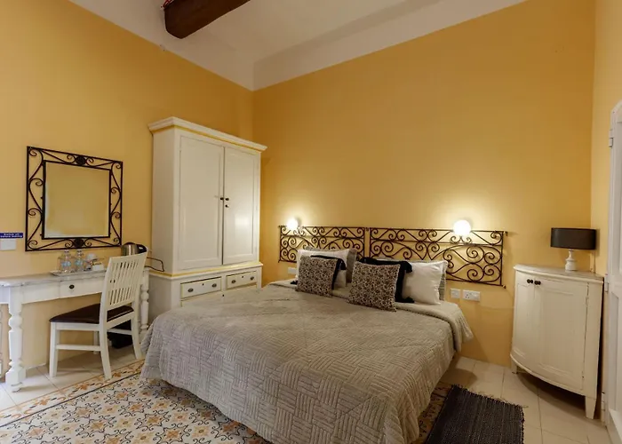 Casa Ricca Nocleg ze śniadaniem 4*